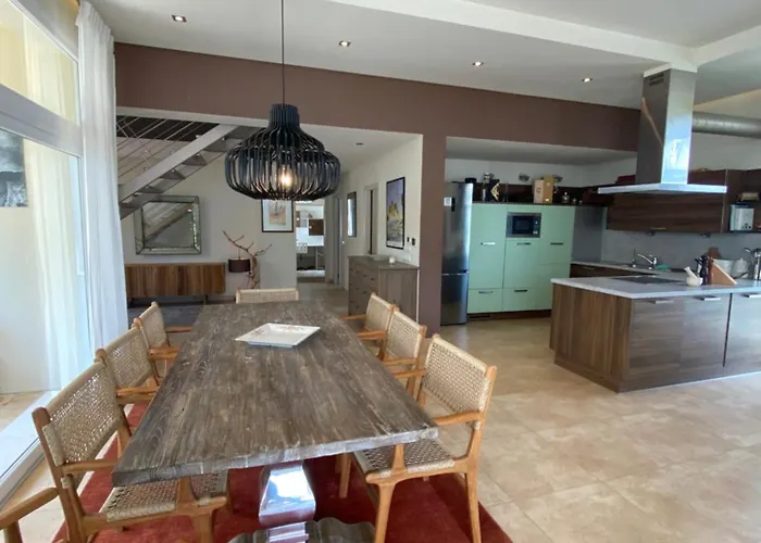 La Lunita Санта-Эулалия-дель-Рио