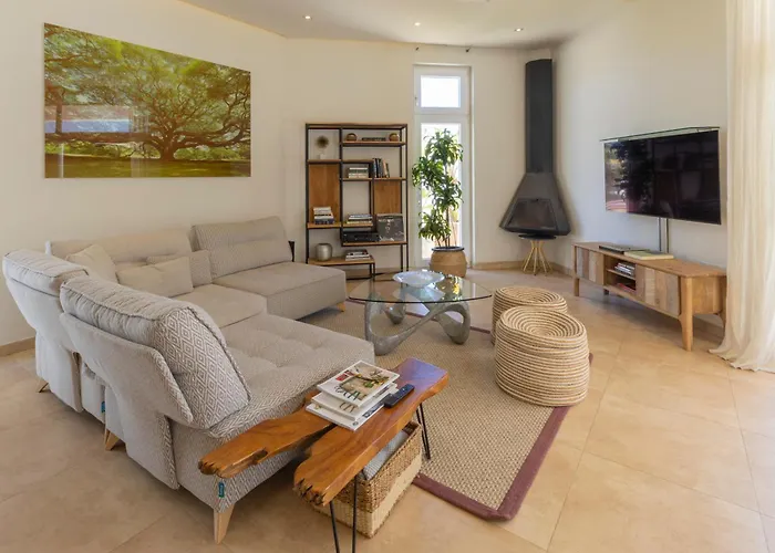 Вилла La Lunita