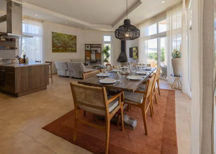 La Lunita * Санта-Эулалия-дель-Рио